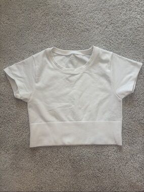 Aerie seamless white baby tee
